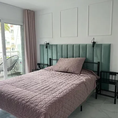 Apartment Playa Real With Sea View Marbella